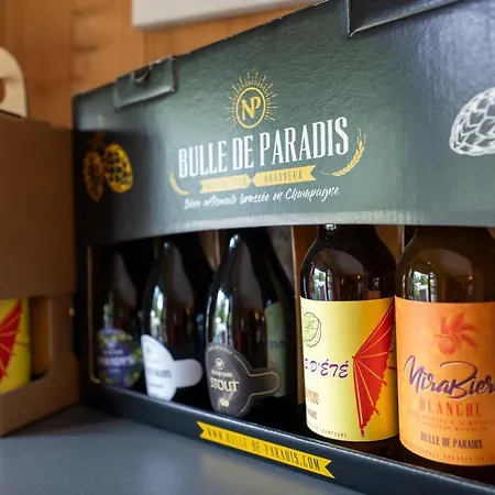 Le Village De La Champagne - Slowmoov 바쉬르오베