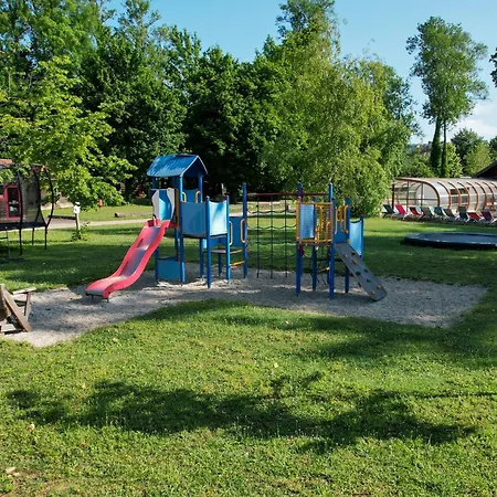 Le Village De La Champagne - Slowmoov Hotell