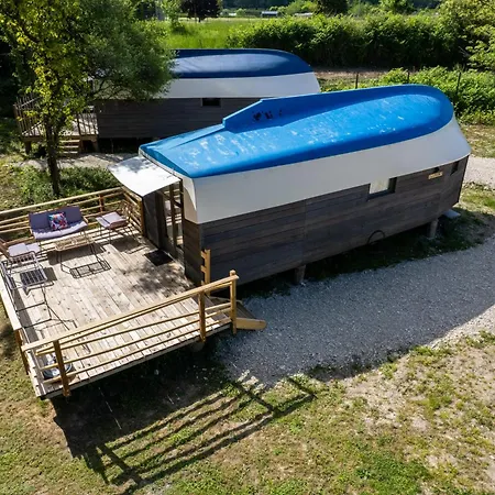 Hotell Le Village De La Champagne - Slowmoov Bar-sur-Aube