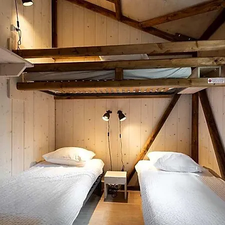 Hotel Le Village De La Champagne - Slowmoov