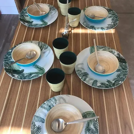 Le Village De La Champagne - Slowmoov 바쉬르오베