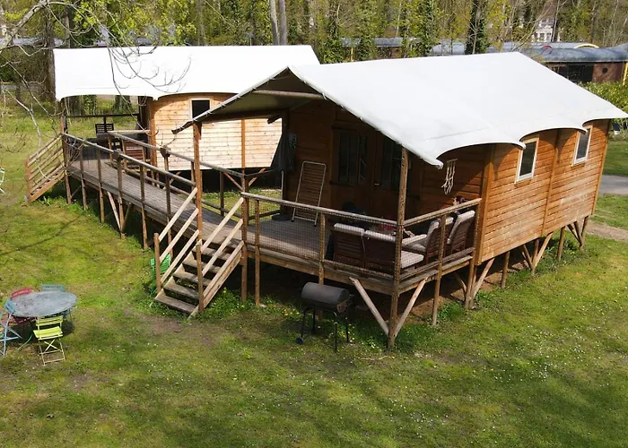 Le Village De La Champagne - Slowmoov 3*