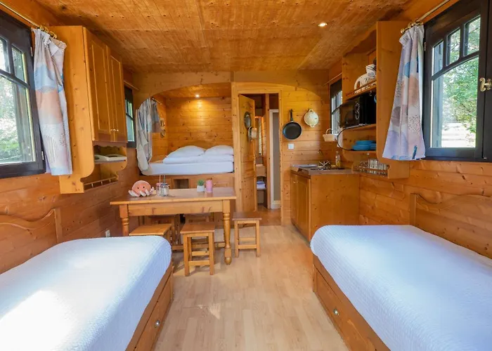 Le Village De La Champagne - Slowmoov Hotel 3*