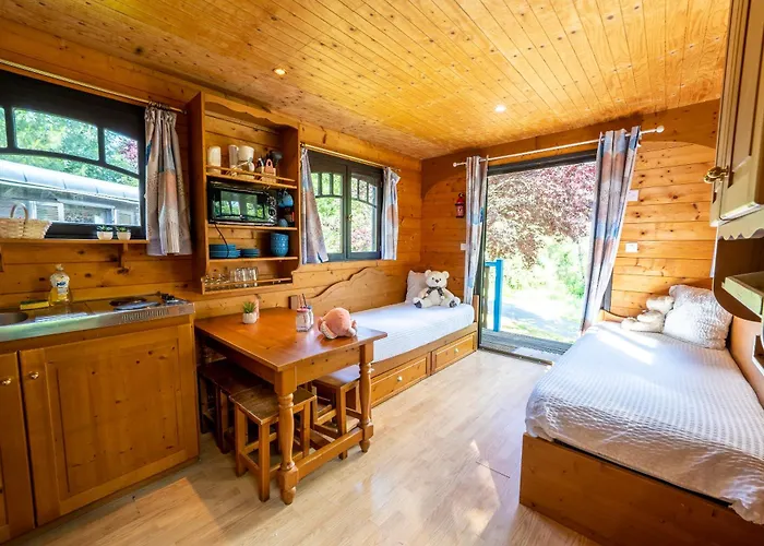 Hotel Le Village De La Champagne - Slowmoov Bar-sur-Aube