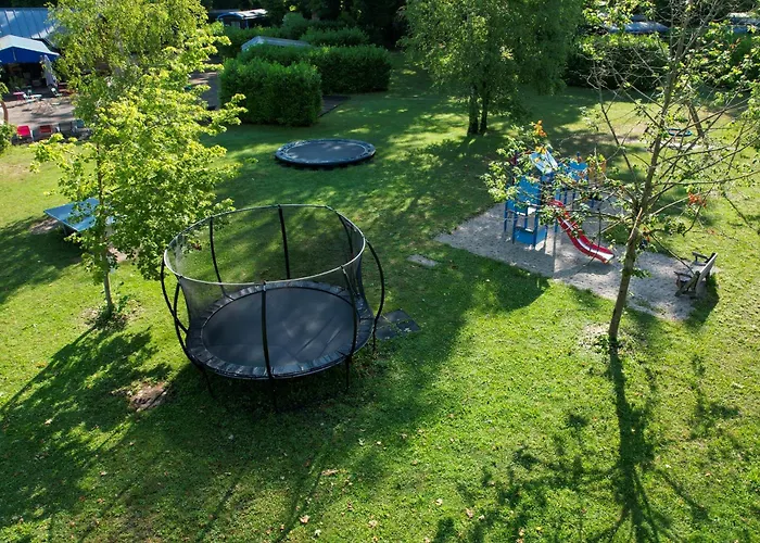 Le Village De La Champagne - Slowmoov 3*